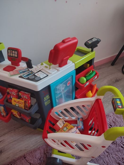 Mini Market Smoby – magazinul perfect pentru micii comercianți!