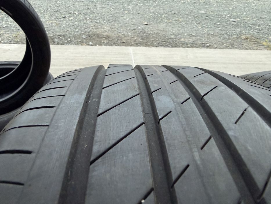 4бр. Летни Гуми С Борд 215/50R/18 -GOOD YEAR- DOT:5123+0122- 5.5м+5.2м