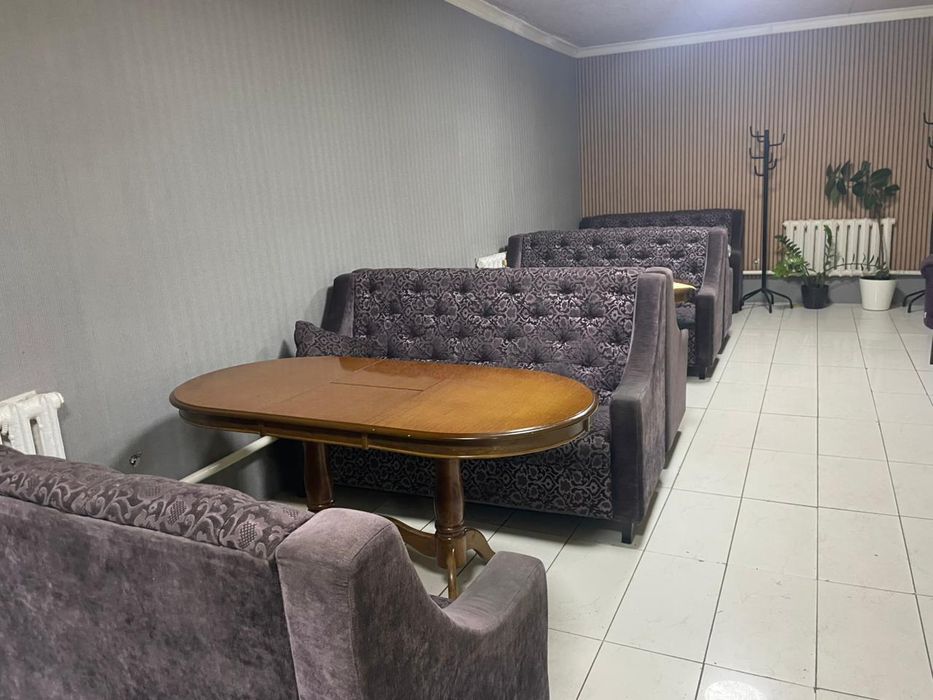 Диван стол деревянный