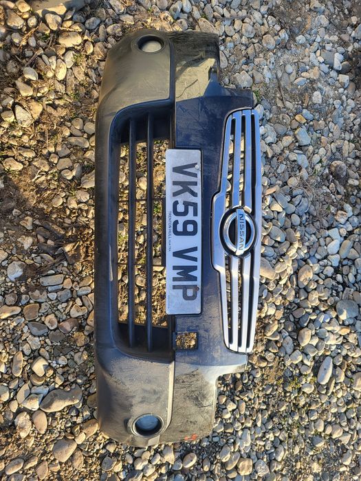 Bara fata Nissan Qashqai an 2010