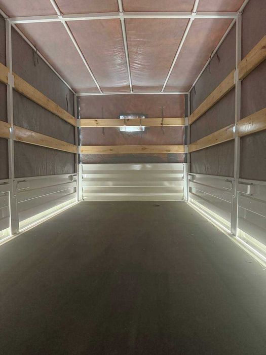 Bortli tent Avtofurgon FAW Tiger V 24,6m³