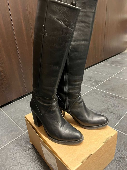 Кожени ботуши - номер 35