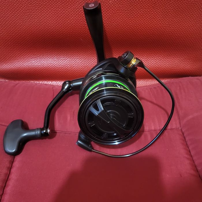 Vând Mulineta Lusson Distance Feeder