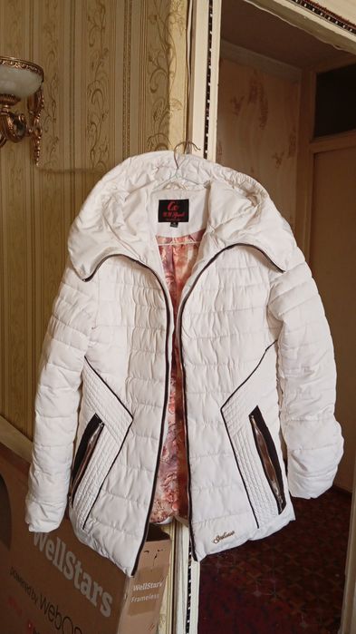 продается куртка