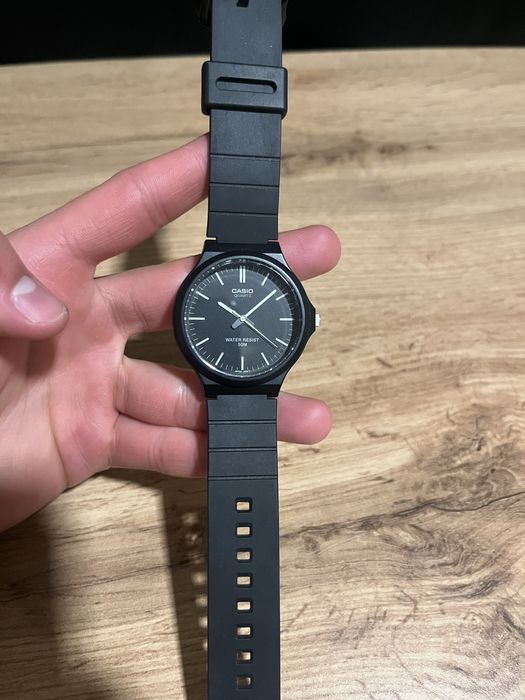 Часовник Casio Quartz