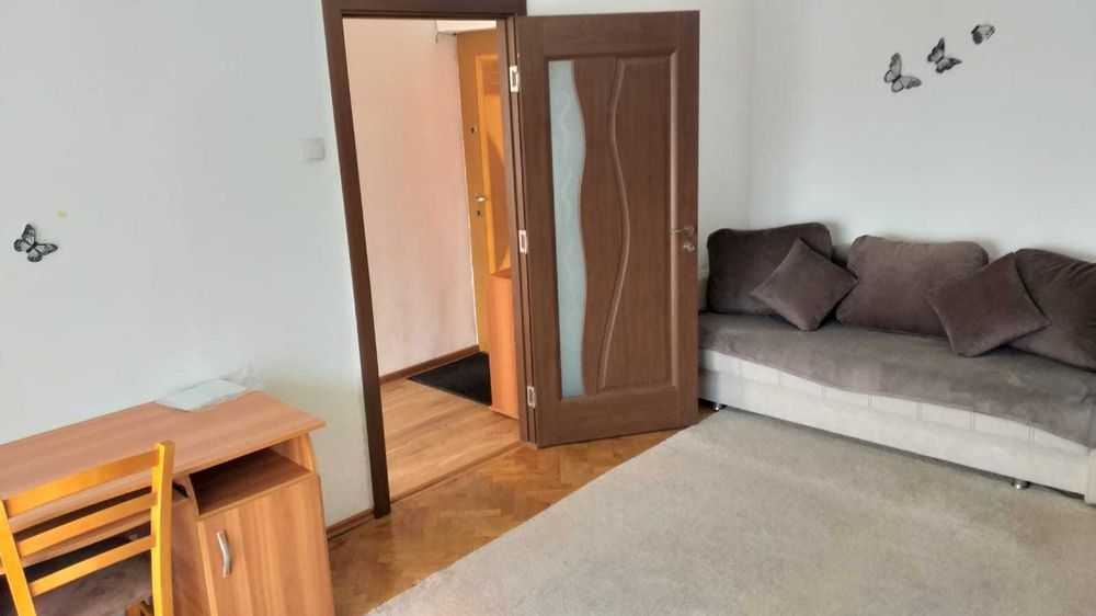 Proprietar inchiriez garsoniera zona Spitalul Judetean pe Calea Bucuresti - Brasov