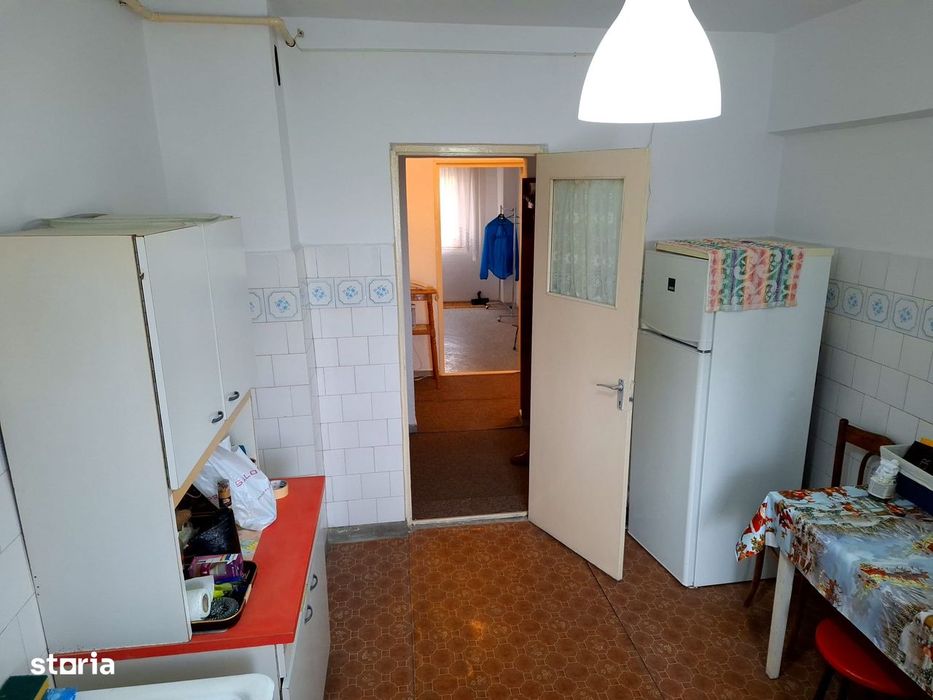 3 camere Trivale , Decomandat / LIBER , finisaje clasice !