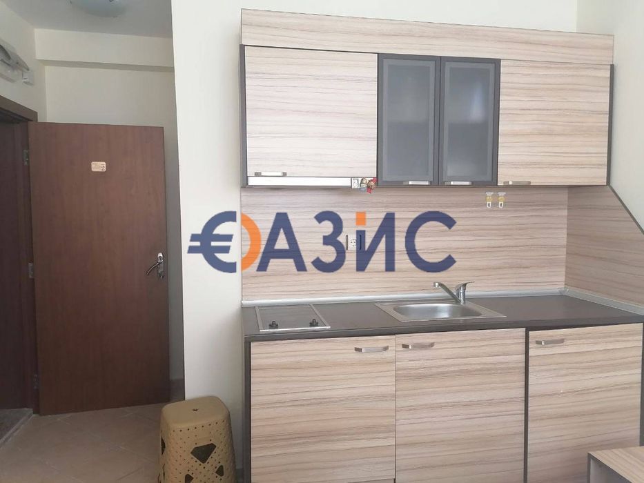 Продава се Едностаен апартамент в Несебър - 24 кв.м за 980 €/кв.м - Снимка #3