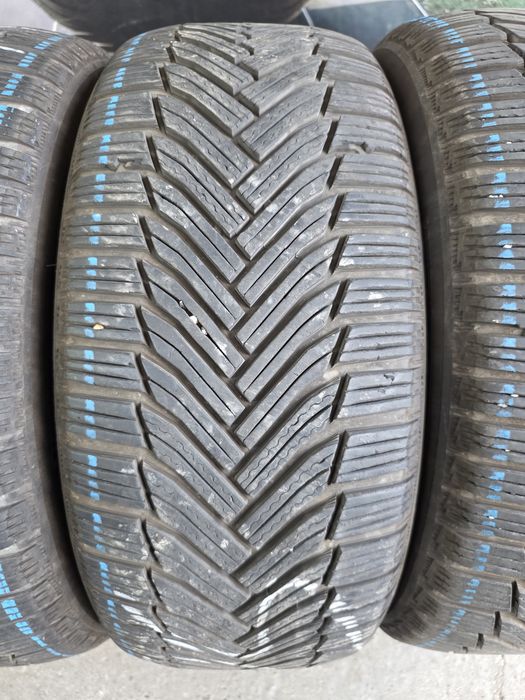 225/50/17 MICHELIN 4бр