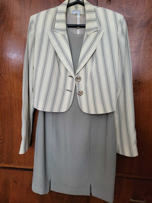 Дамска рокля от две части