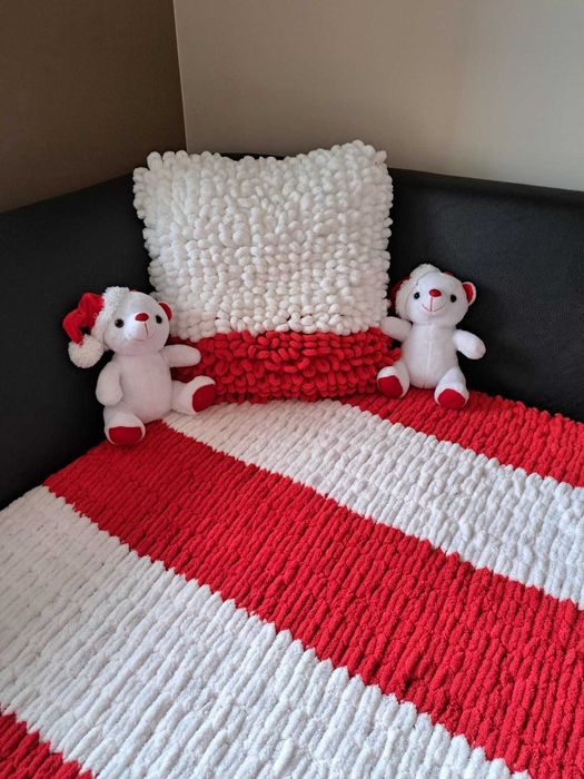Плетени играчки, пуловери, жилетки, одеяла и др.