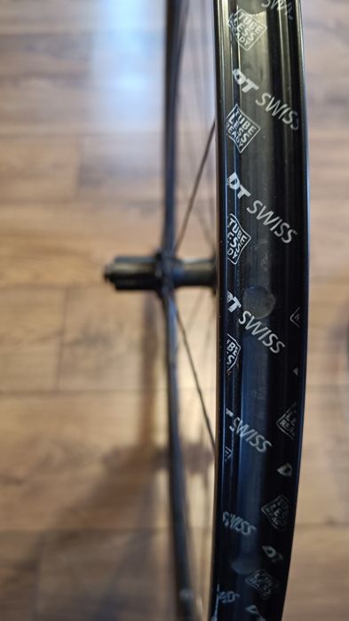 Set roti DT Swiss R24 Spline - disc