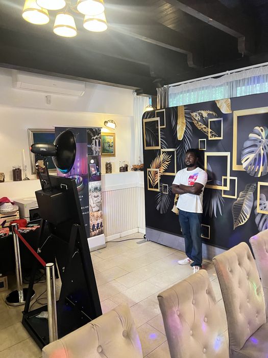 Oglinda magica,platforma 360,fum greu,masina de baloane cu fum.