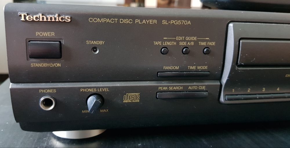 CD Player Technics SL-PG570A