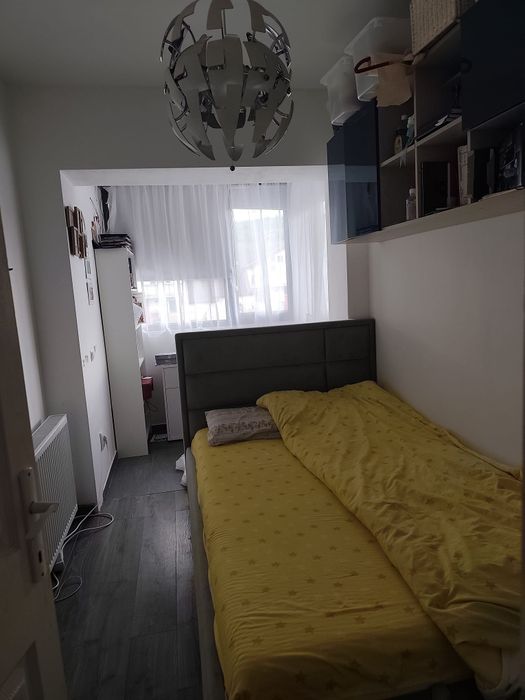 Vand apartament 2camere+living