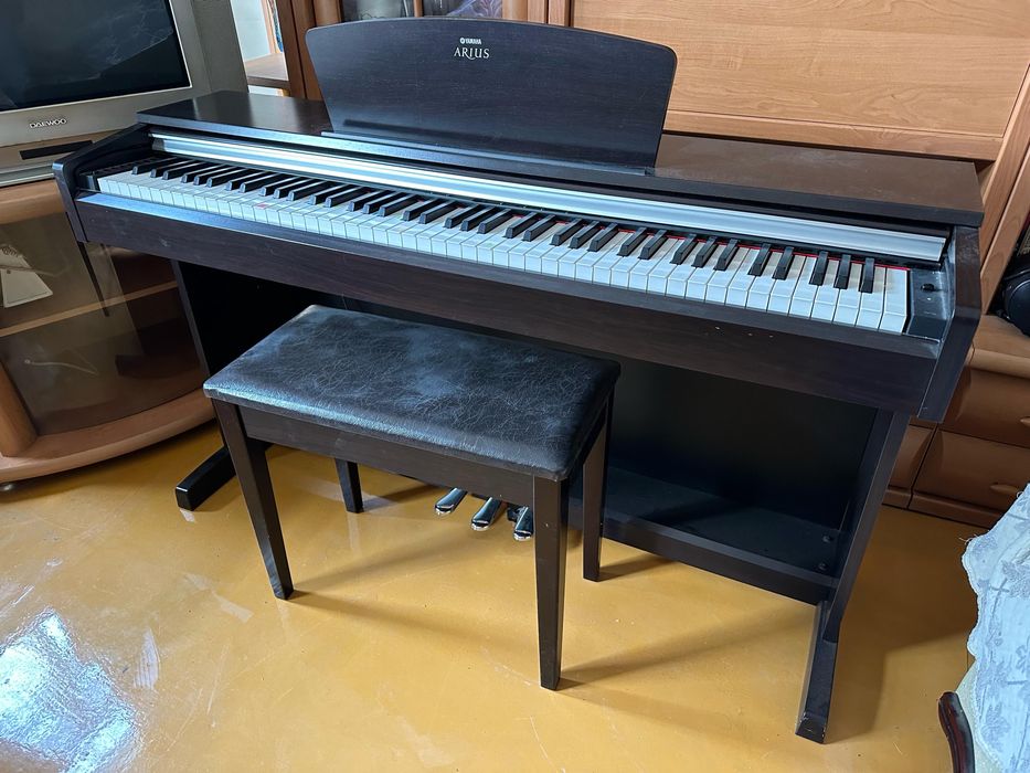 Цифровое пианино