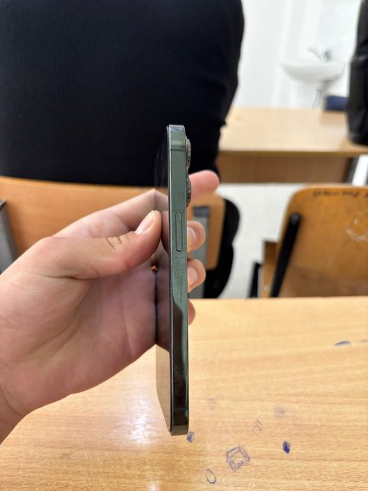 Продаю iphone 13 pro 128gb