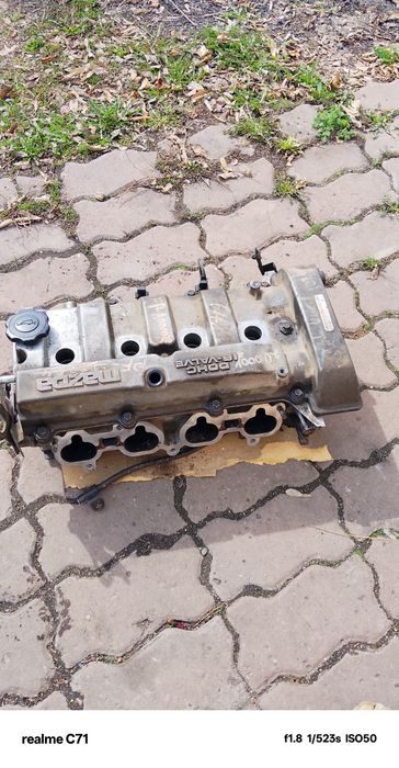 Головка Мазда птичка