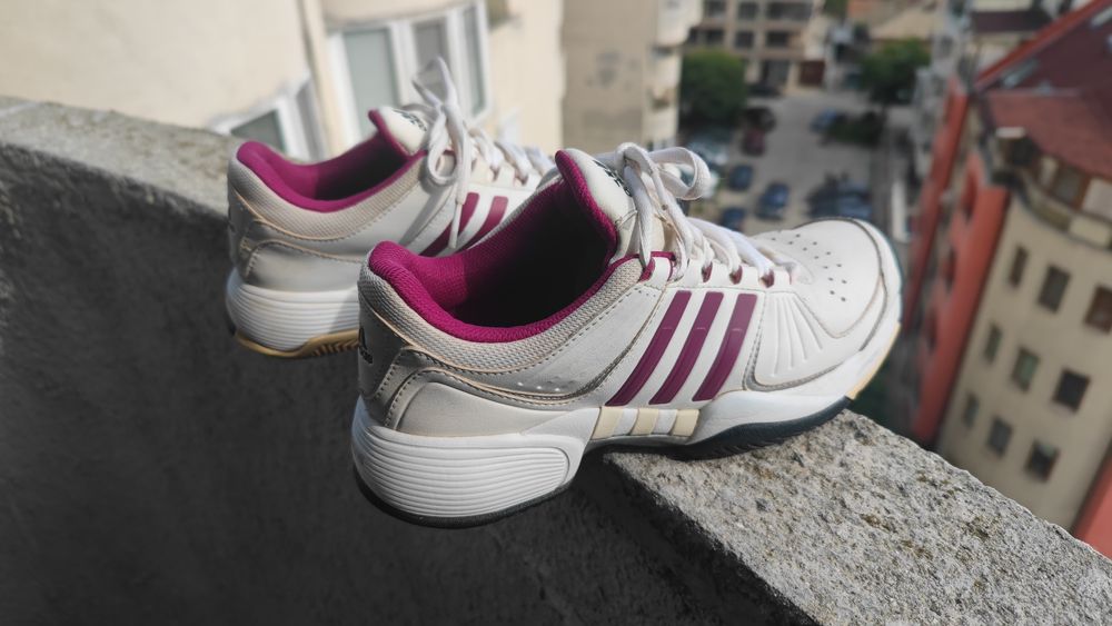 Дамски тенис маратонки Adidas 38 номер, 23.5 см