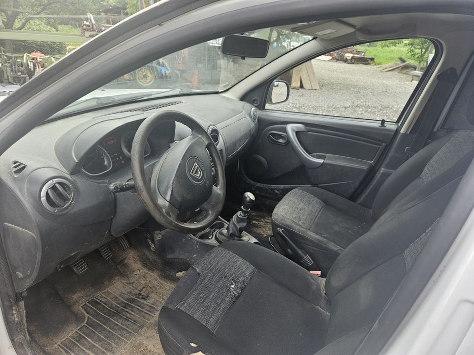Dacia duster 4x4 2012 ,1.5 dci