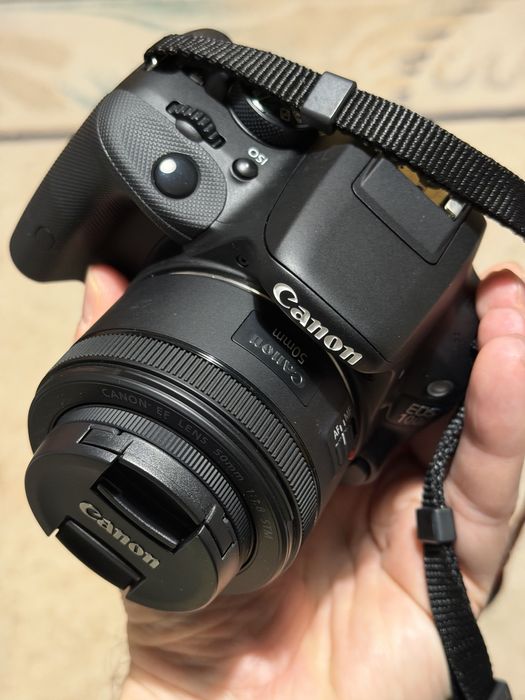Canon EOS 100D + чанта