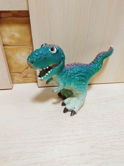 Игрушки детские продам