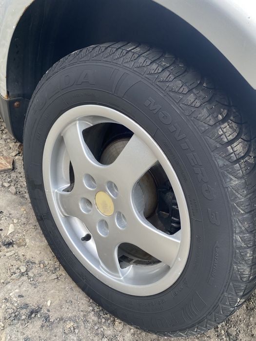 Vand Passat B5.5 1.6 bezina ,toate actele valabile fiscal pe loc