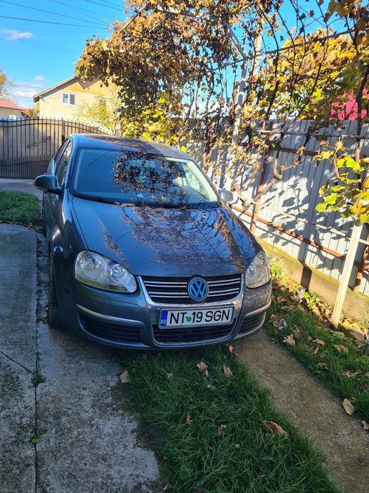 Vând jetta 1.9 Tdi