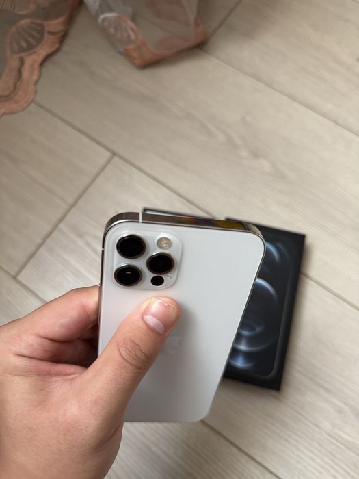 iPhone 12 Pro 128GB. Идеал! 10/10.
