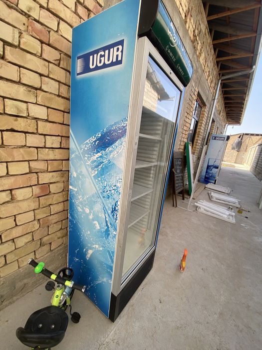 Ugur Витринный Холодилник 440 DTKL 2 tasi sotiladi