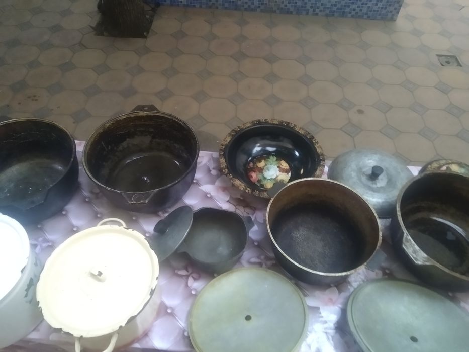 козон сотилади 8л/6л