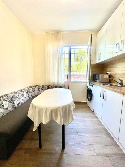 Продава се Двустаен апартамент в Пловдив, Кючук Париж - 68 кв.м за 1828 €/кв.м - Снимка #2