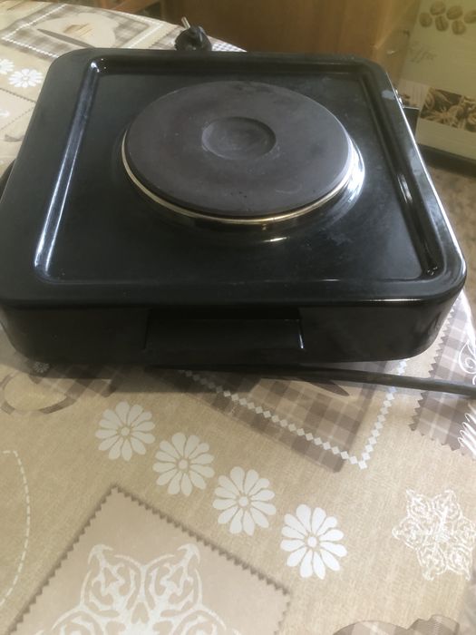 Электрическая плитка