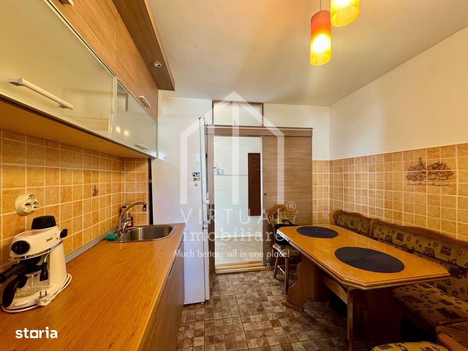 Apartament cu 4 camere, 80mp utili + 2 balcoane, etaj 3 - C. Dumbravii