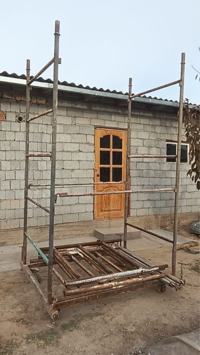 Леса строительные. Высота 5метр. Ширина 1.50.Длина1.70