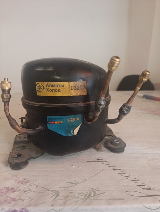 Продам компрессор от холодильника