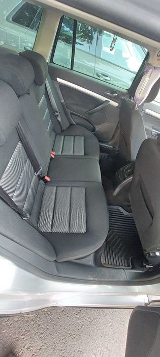 Skoda Octavia Scout 4×4 - an 2010, 6950 eur.