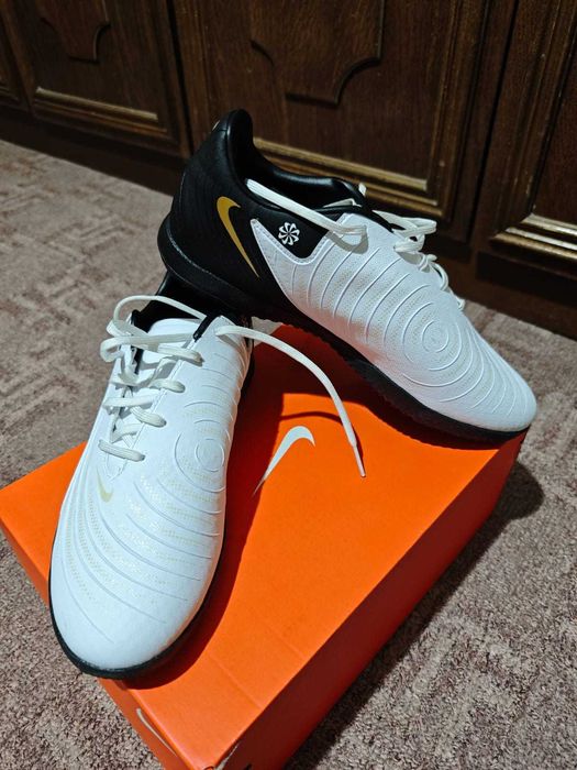 Pantofi de fotbal Nike Phantom GX 2, nr. 42
