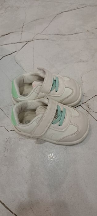 Сандали/крос для девочки 19/20 рр