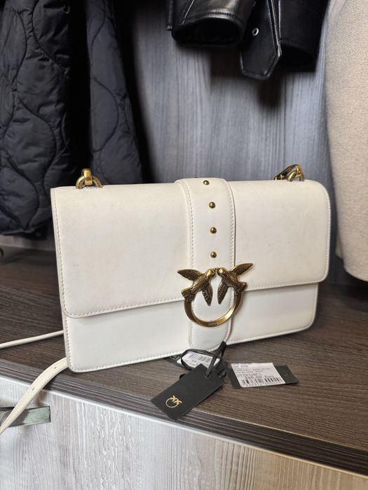 Чанта Pinko.