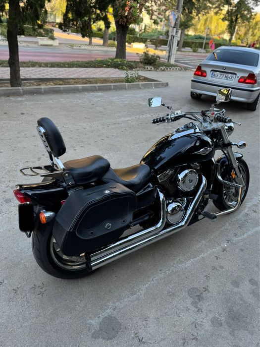 Vand motocicleta Suzuki Marauder VZR 1600