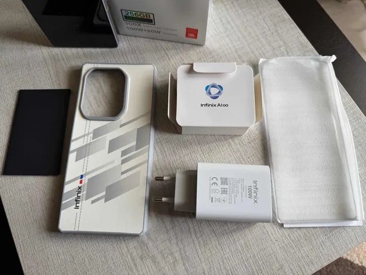 Infinix Note 50 Pro+ 5G 12GB RAM / 256GB – Ca Nou, Full Box, Dual SIM