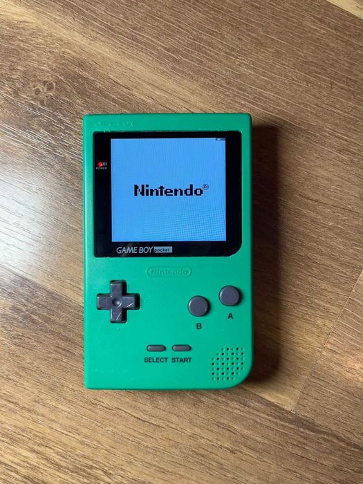 Nintendo Game Boy Pocket cu ecran IPS Hispeedido 2.8" + 10 jocuri