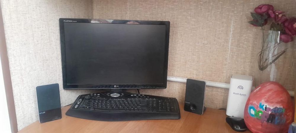 Продам комп старый за вкуснуб цену