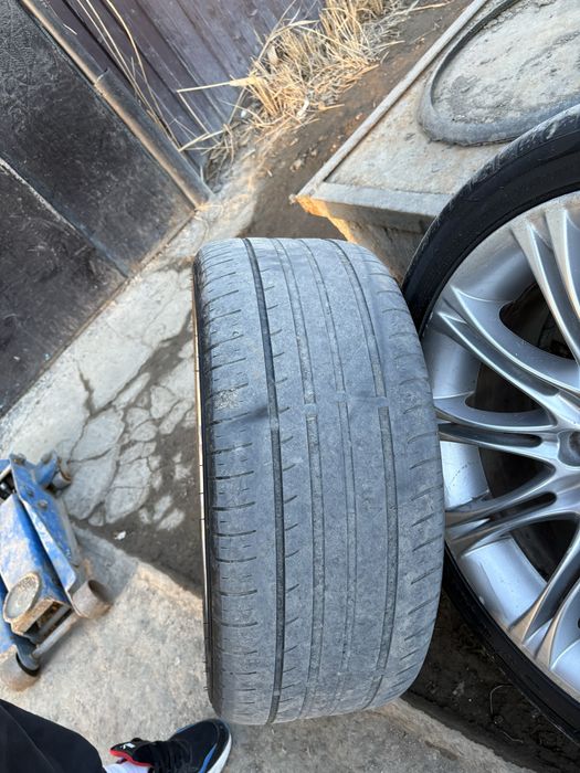 Диски с покрышками R18 BMW