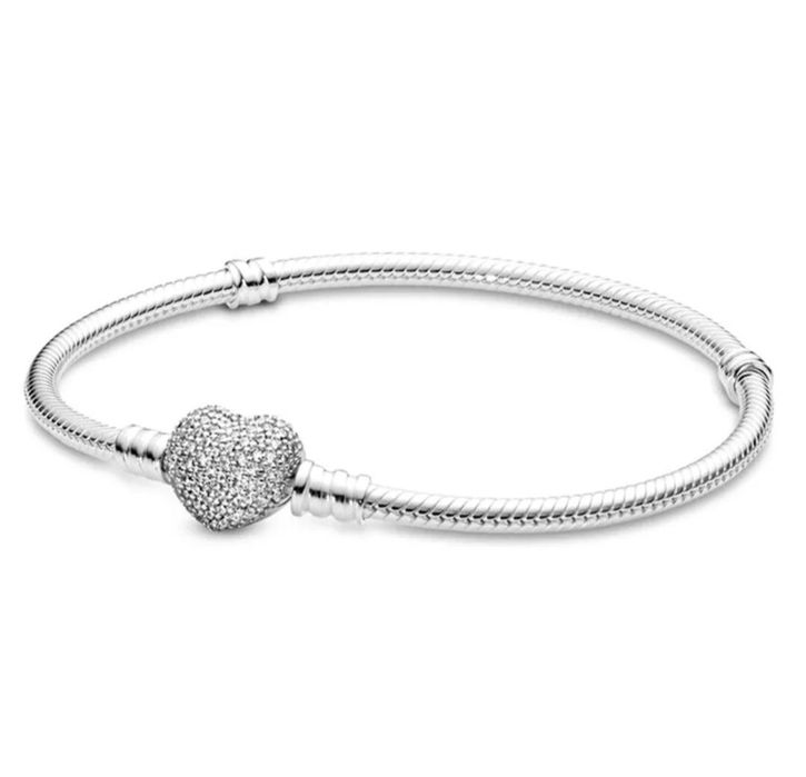 Сребърни дамски гривни Pandora