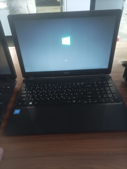 Acer noutbuk 512 gb