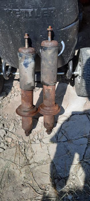 Amortizoare dacia 1400 sport