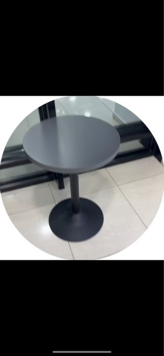 Круглый стол от производителя для кафе