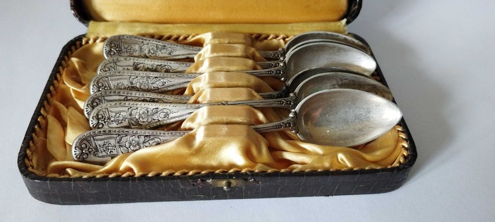 Set lingurite argint romanesti